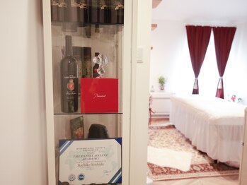 アフロディーテ ビューティー/玄関から中