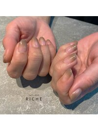 グレージュグラデーション