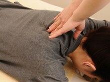歪みを矯正し理想の美姿勢に◎むくみ・首肩こりでお悩みの方にも