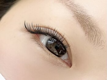 エミナル(EMINAL)の写真/お客様のご要望や目の形に合わせたデザインをご案内◎瞳はもちろんお顔のバランスも美しく☆