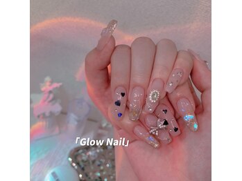 グロー ネイル(Glow Nail)