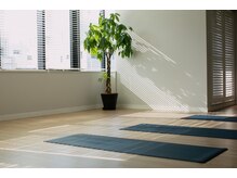 初めての方には体験レッスンもございます！（ヨガ）
