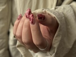 赤ニュアンスネイル