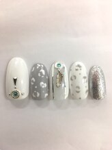 アマービレ(Amabile)/初回他店オフ無料♪定額￥9980