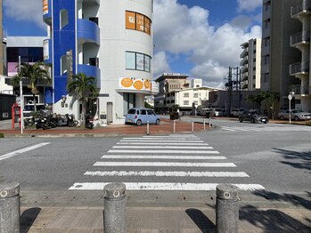 グレースフィオーレ 那覇店(gracefiore)/【道案内５】横断歩道