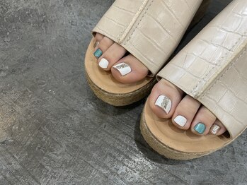 スワロフスキーもあります