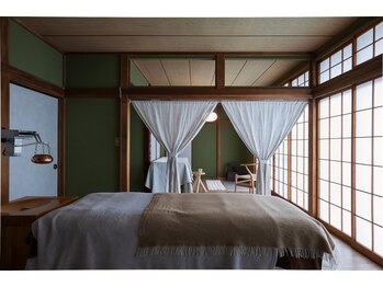 グリーンアレー(Green alley)/サロン内