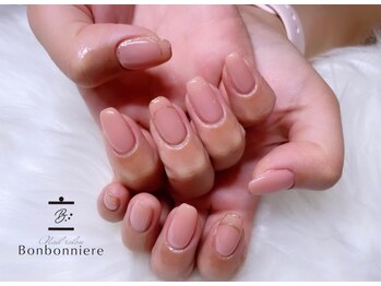 ネイル ボンボニエール 京阪シティモール天満橋店(Nail bonbonniere)/シンプル4アート