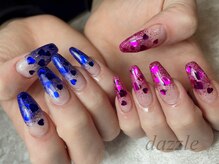 ダズル(dazzle)/ちぐはぐハートネイル