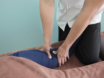 マリカ鍼灸接骨院/立ちっぱなしでお疲れの方に◎