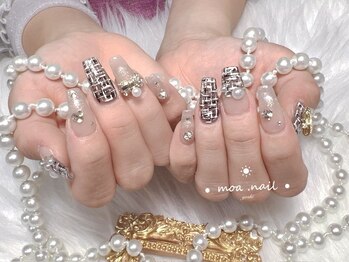 モアネイル 新宿/