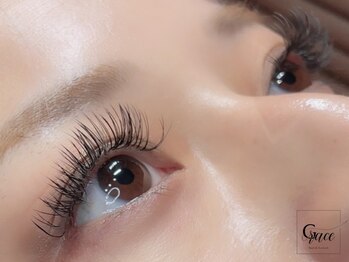 ネイルサロン グレイス(Grace)の写真/まつ毛が細い・少ない方でも◎高技術のアイリストがパッチリとした瞳へお仕上げ♪朝のメイク時短にも！