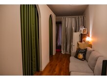 タイ ブアサワン/徒歩2分に別館もございます