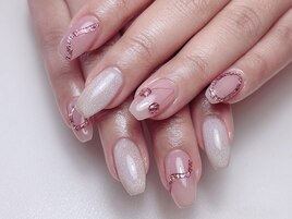 春にぴったり！さくらんぼネイル