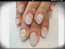 ホワイトグラデーション