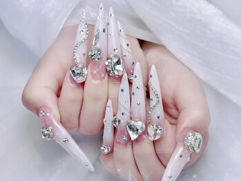 メリアネイルナンバ(Melia Nail Namba)の写真/【SNSで話題】圧倒的な長さだし技術で最旬海外風ロングを完全再現★3Dもゴテゴテもスピーディーに♪
