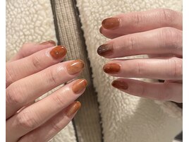 ブラウンニュアンス。