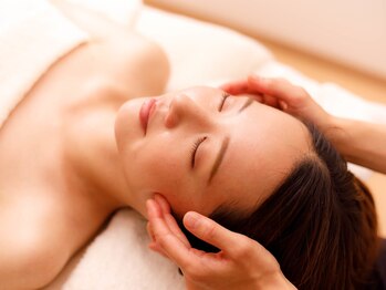 ビューティーサロンブルーム(Bloom)/フェイシャルアロマリンパ