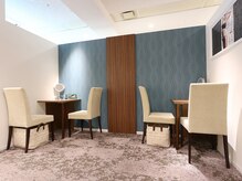 エヴァーグレース プレミシャス 心斎橋店(EVER GARACE Premycious)の雰囲気（経験豊富なカウンセラーがお肌や体の悩みをお伺いいたします。）