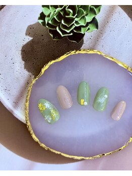 ネイル バズ(NAIL BUZZ)/初回ソフトジェルオフ込6800円