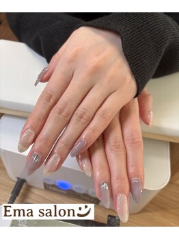 エマサロン(Ema Salon)/