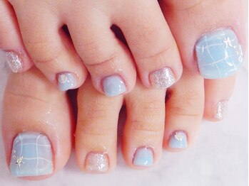 フラッシュネイル フレンテ西宮店の写真/シンプルコ-ス¥4980★シンプルプラス¥5480★ア-トコ-ス<パ-ツ,ア-ト¥2400分付>¥7180★カラ-&デザインも豊富