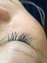 フリルアイビューティ 豊中店(Frill Eye Beauty)/