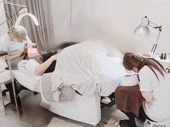 ウィズティ(with.T)の写真/【ネイル・マツエク同時で時短】賢く時短で忙しい女性の味方!同時施術でまとめて綺麗が叶う♪