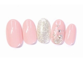 ネイルサロン アテナ(Athena)/200種類から選べるデザイン