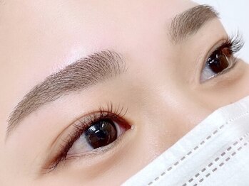 ミニョン 堺東店/美眉に!【眉スタイリング】