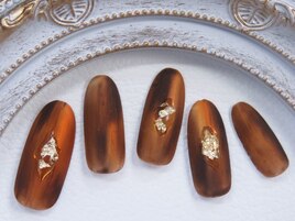 シックな大人ネイル