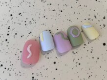 ウユ(uyu by M)/ぷっくり韓国ネイル