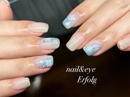 ベージュ×ブルーの冬グラデ