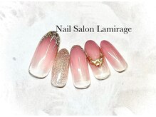 トレンドを意識したネイルのデザイン多数ご用意☆パラジェル☆