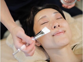 ヴェルーリヤビューティーデザイン(VeluriyaBeautyDesign)