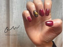 オンドットネイルサロンバイティントプラス(on. nailsalon by tint+)/ワンカラーにワンアート2本追加