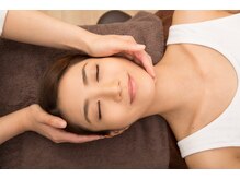 美容整骨小顔ラボ/小顔矯正施術シーン