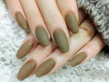 エムネイル(M Nail)/ワンカラーネイル・ニット似合う