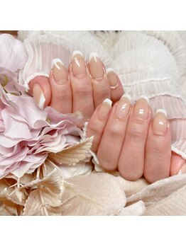 アイカ(Aika)/王道フレンチネイル