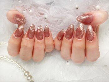 ネイルサロン チェリッシュ(nail salon Cherish)の写真/長さ出し1本300円で折れている爪も補強できる！10本も+¥3000とおトク♪今月限定のシーズンネイルも人気！！
