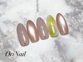 マグネット×ミモザネイル