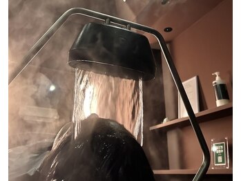 ミイン(miin)の写真/【ドライ・ウェットヘッドスパどちらも施術可能◎】頭のコリをほぐして血行促進!