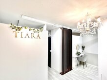 ティアラ 葛西店(TIARA)/白基調の清潔感溢れる店内２