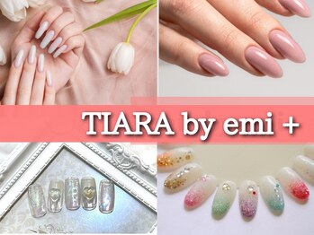 ティアラバイエミタス(TIARA by emi+)の写真/シンプルだけど周りと差のつく指先に◇キラッと光るラメグラや人気のフラッシュネイル、艶ワンカラーも◎