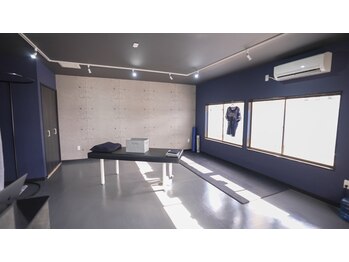 オーサム(AWESOME)/内装