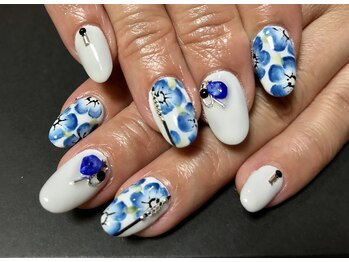 リリアン(Lilian)/フラワーネイル