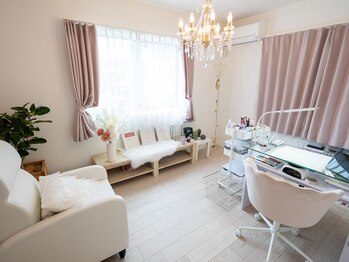 ハズグラスネイル(Haze Grass nail)/サロン内観【1】