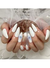 エミーネイル(Amie NAIL)/ホワイト3Dフラワー