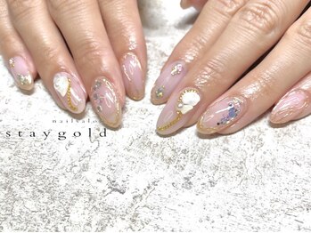ネイルサロン ステイゴールド(STAY GOLD)の写真/シンプルなデザインで指先をキレイに演出♪派手なネイルが出来ない方も★爪の形に合わせた施術◎