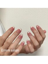 エミー(emmi)/チークネイル